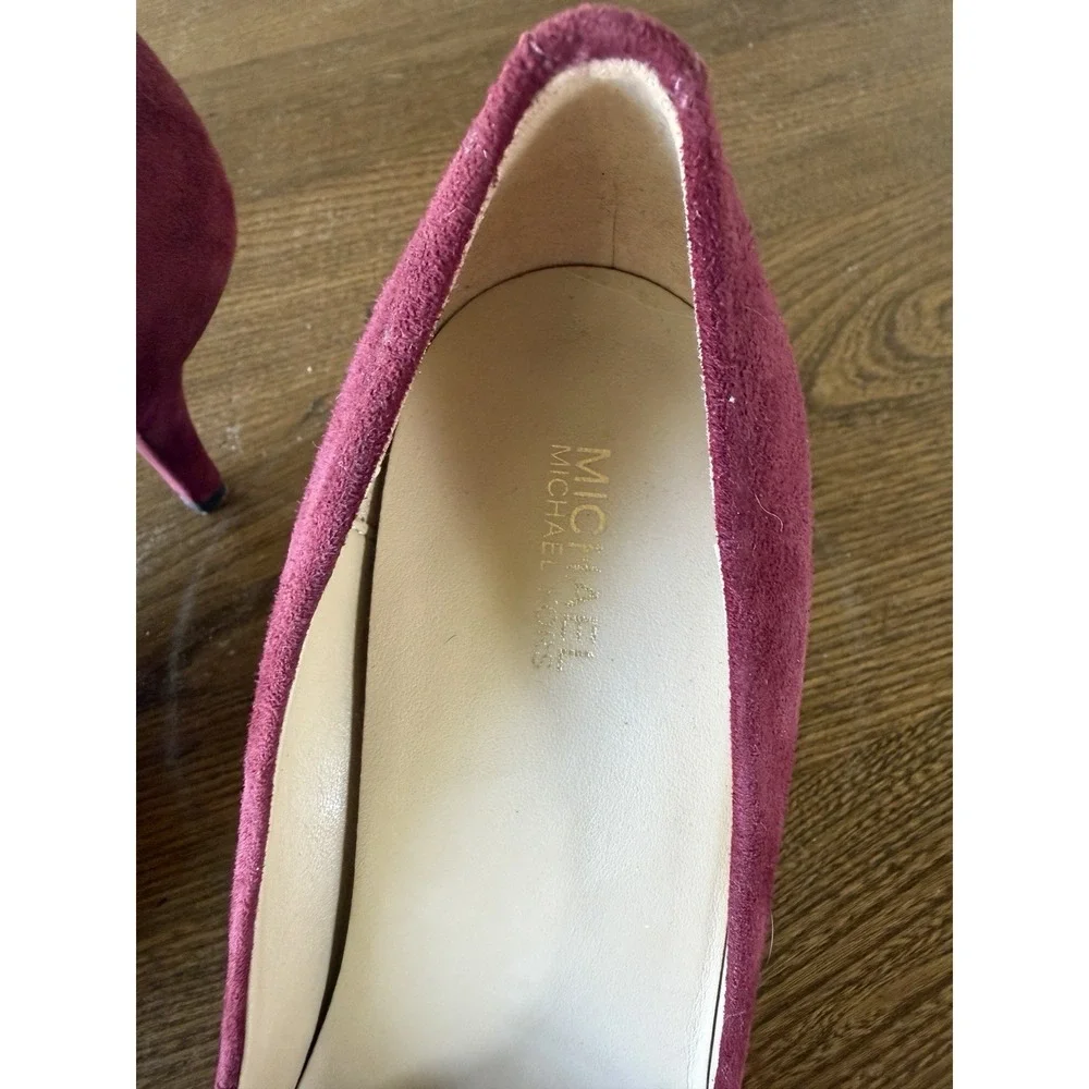 Michael Kors Burgundy Suede Pointed Toe Mid Heel Pumps Size 7.5M 2.5 Inch Heel